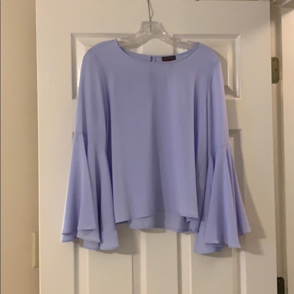 Vince Camuto small top, with bell sleeves